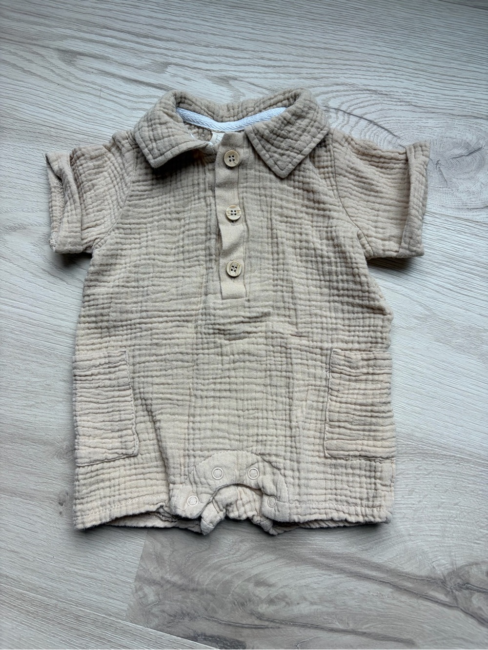 Liam & James Baby Cotton Gauze One-Piece Romper in Beige